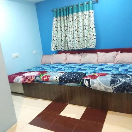 Bhagwati Guest House Ujjain Esterno foto